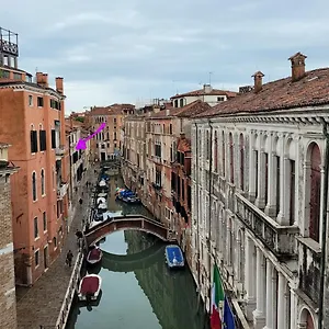 Monolocale Luminosissimo Venise